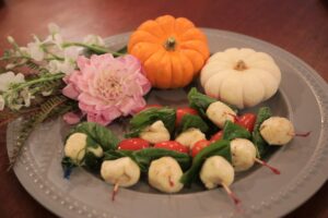 MetroWest Boston is a diverse community and our menu reflects it. From ethnic dishes to dietary needs, our options are endless. We can also create a dish in the rare instance we don’t have your meal.